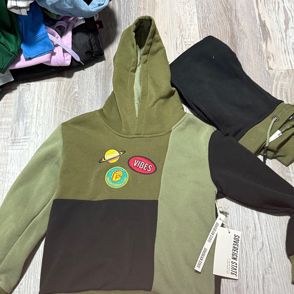 Kids' sovereign state hoodie and sweatpants set